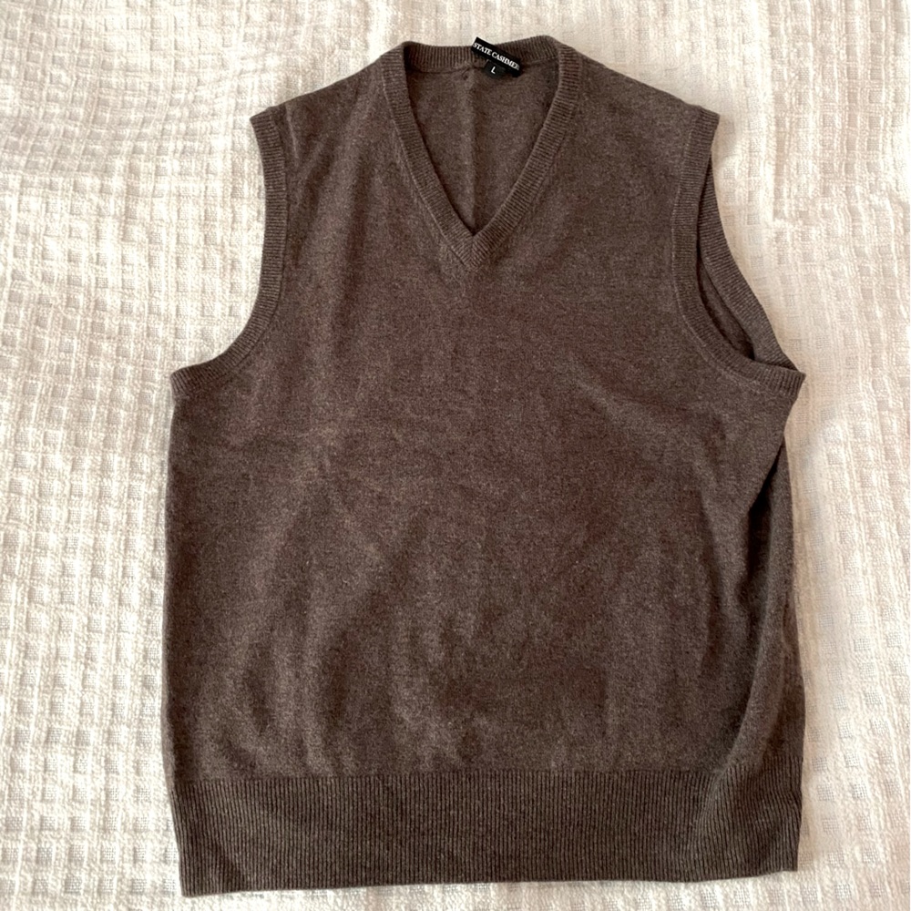 State Cashmere the V-neck basic men’s vest